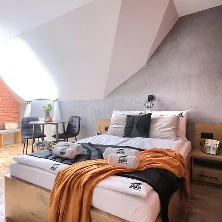 Casa de hóspedes Wolfpack