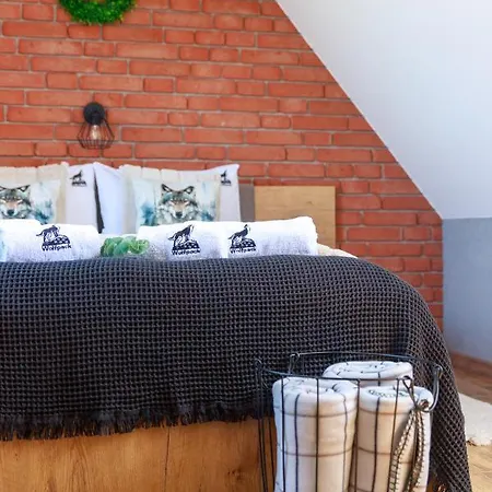 Casa de hóspedes Wolfpack 3*